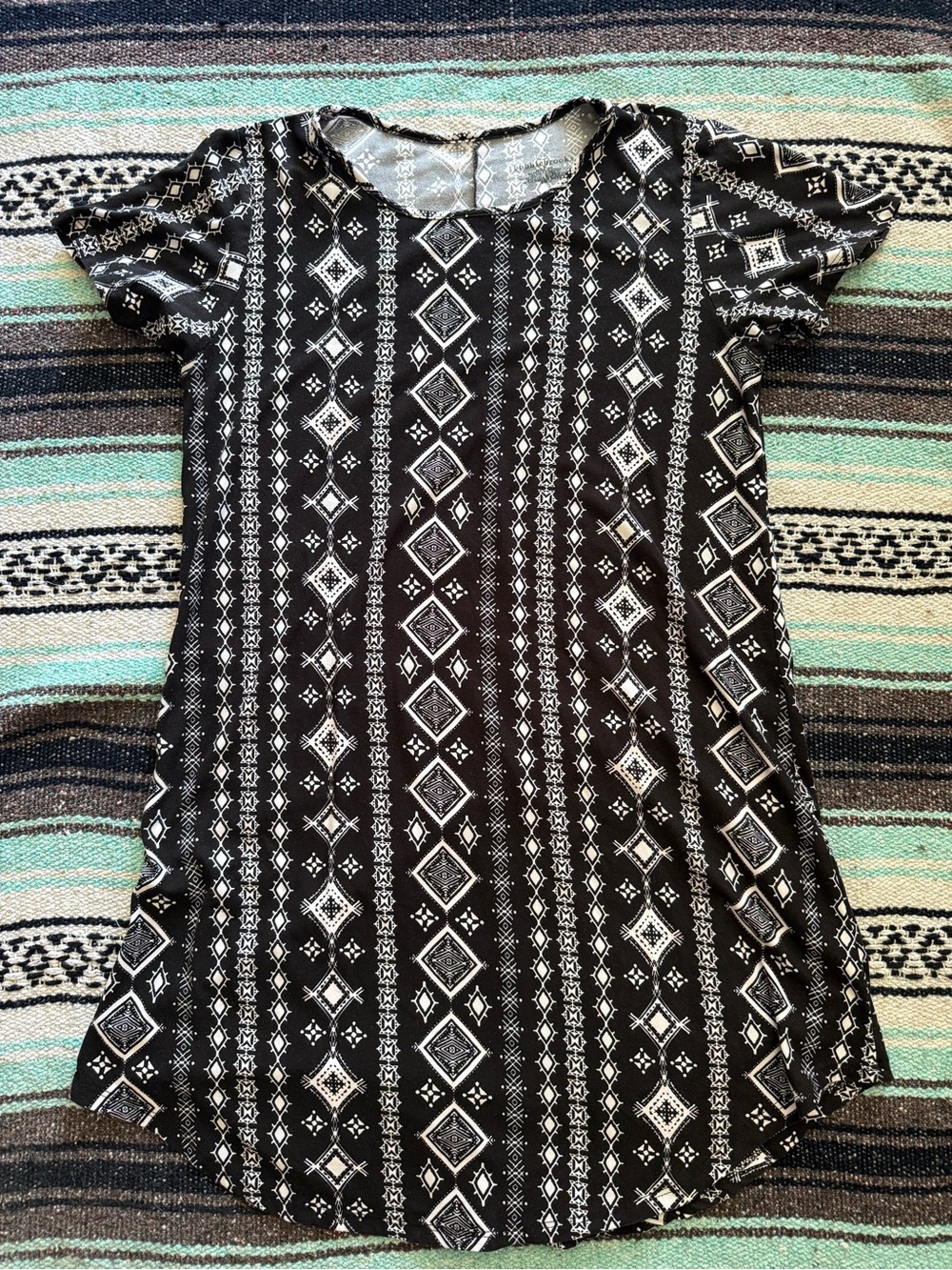 Bobbie Brooks Black and White Geometric Print Tunic